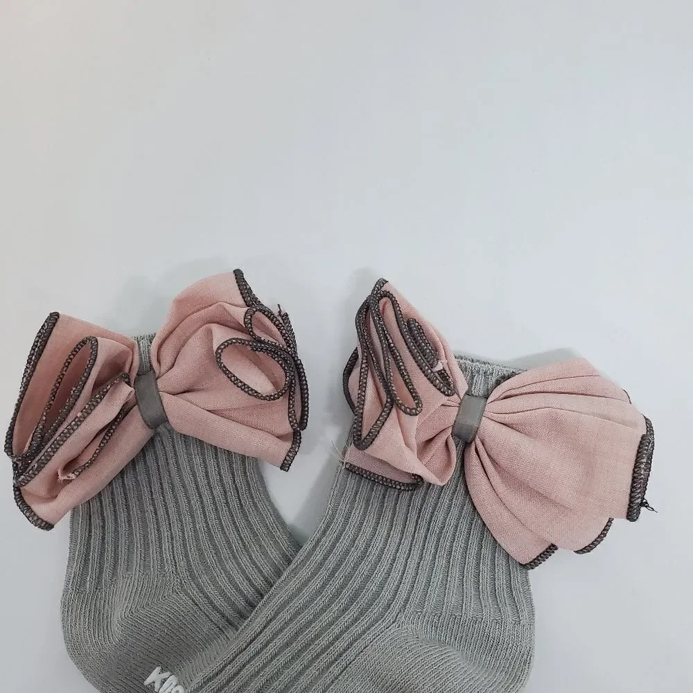 NWOT Chicbaby Gray Socks with Pink Bows